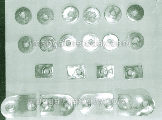 Gold seized in Mangalore Airport